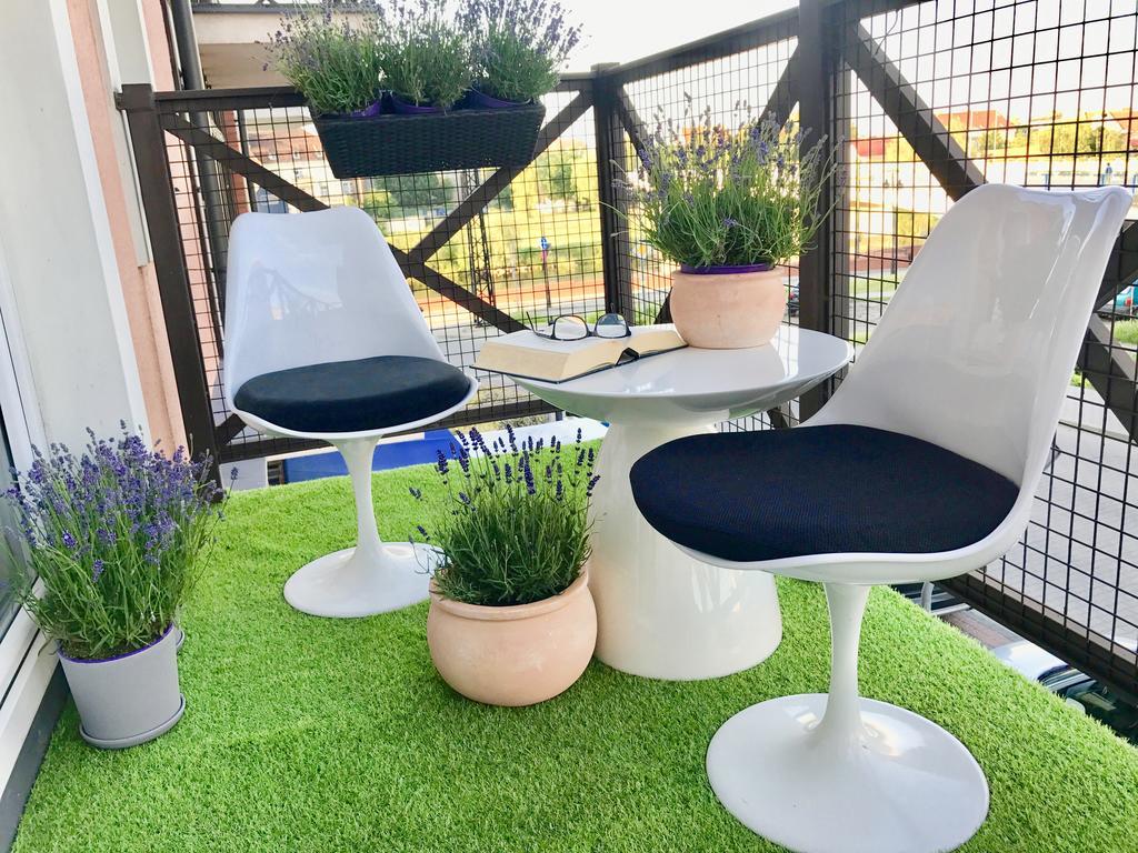 Apartament Lavender Srem Bagian luar foto