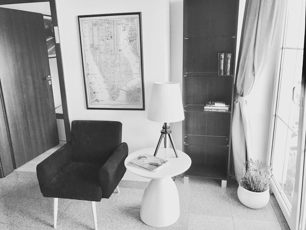 Apartament Lavender Srem Bagian luar foto
