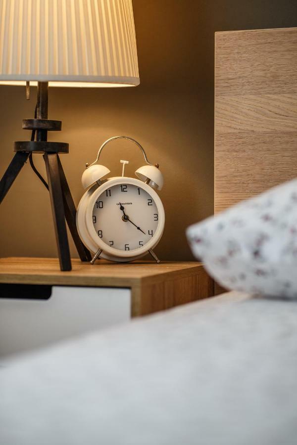 Apartament Lavender Srem Bagian luar foto
